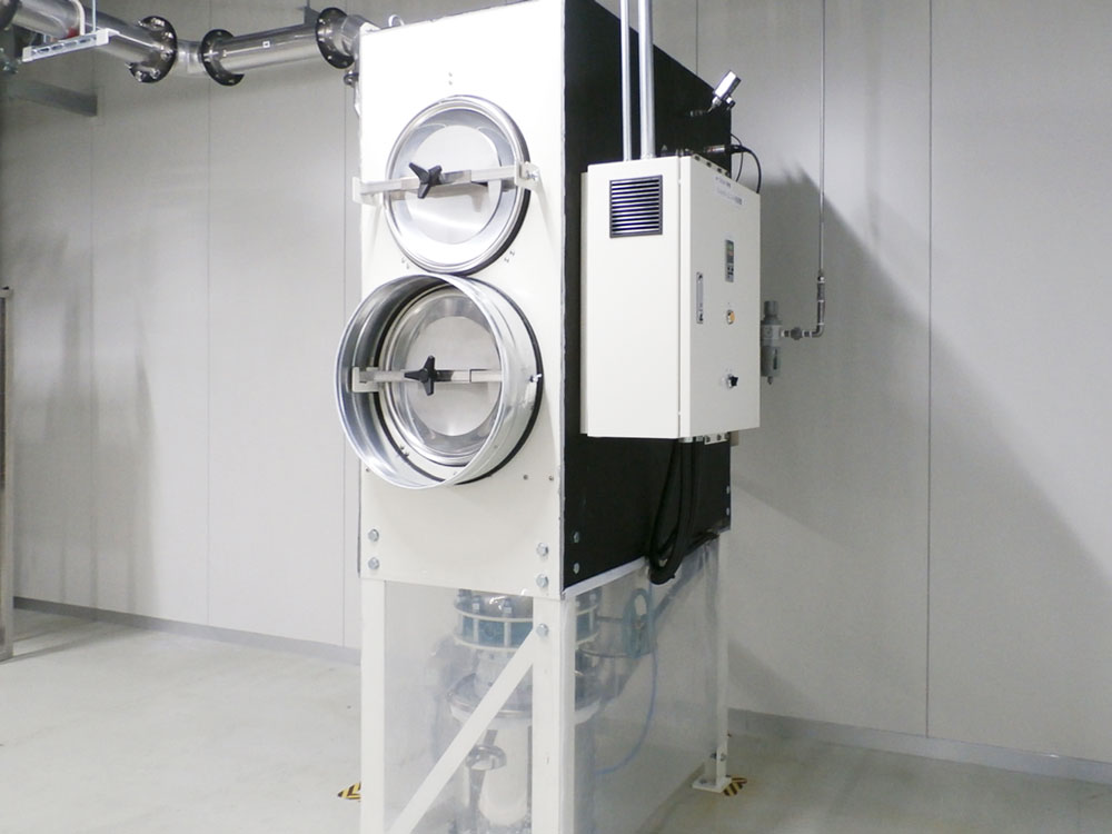 バグ型集塵機 PLCシリーズ（外観）